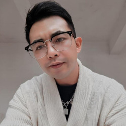 �����˹��