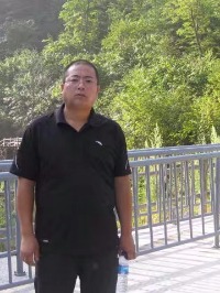 �������е���