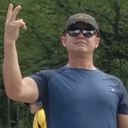 Ľ