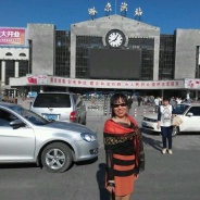 ����ʯ�ϵ�Ե