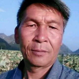 춹